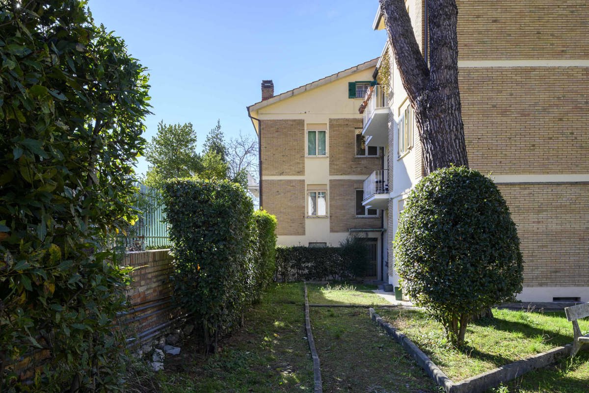 Foto 4 di 23 - Appartamento in vendita a Gubbio