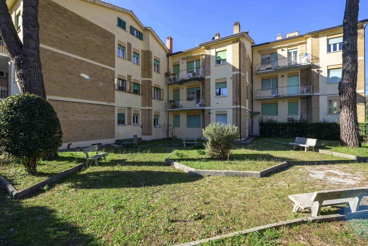 Foto 3 di 23 - Appartamento in vendita a Gubbio