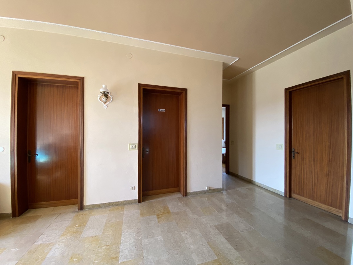Foto 14 di 21 - Casa indipendente in vendita a Villa Estense