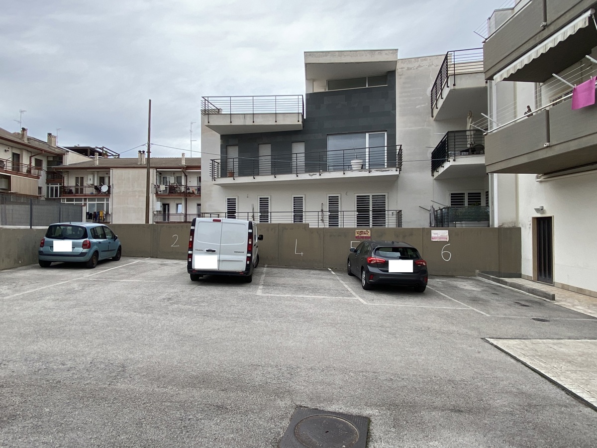 Foto 3 di 22 - Appartamento in vendita a Cassano delle Murge