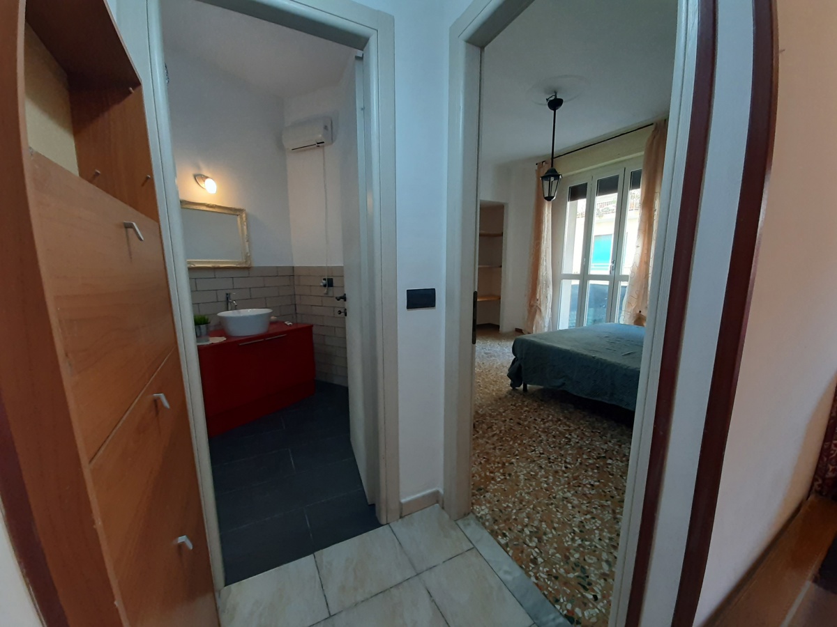 Foto 10 di 23 - Appartamento in vendita a Sanremo