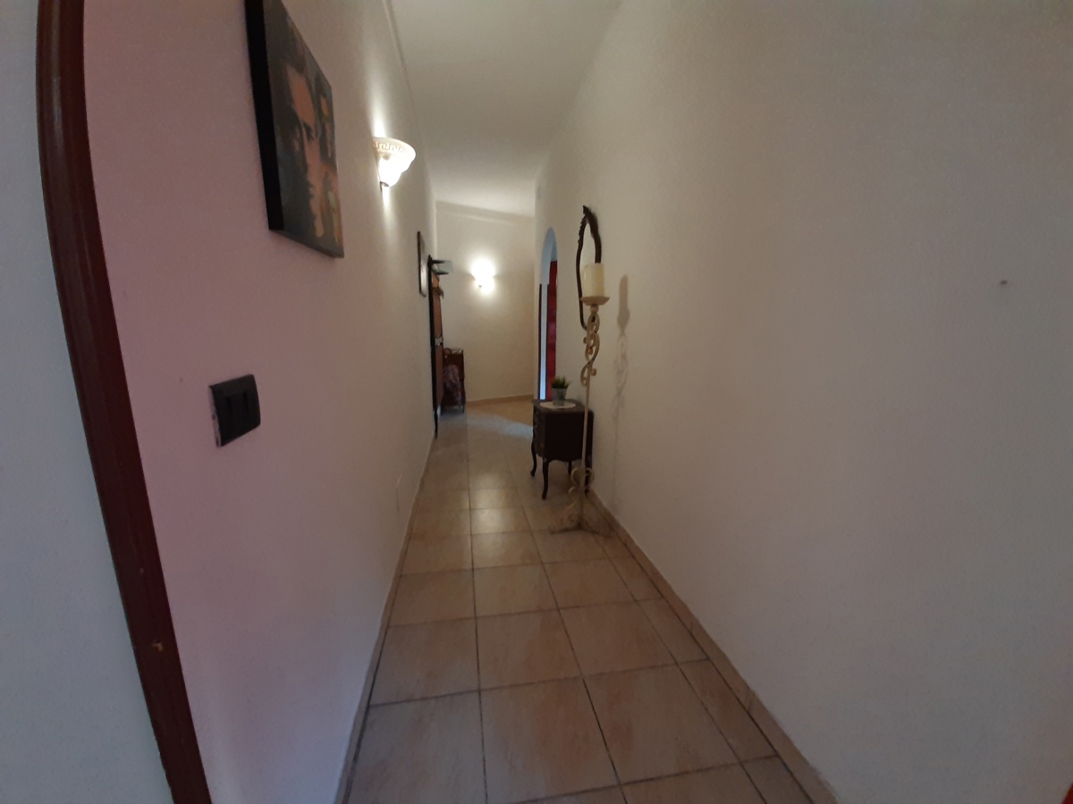 Foto 3 di 23 - Appartamento in vendita a Sanremo