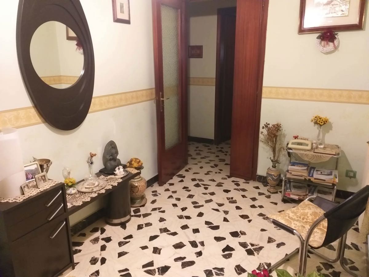 Foto 3 di 31 - Appartamento in vendita a Messina