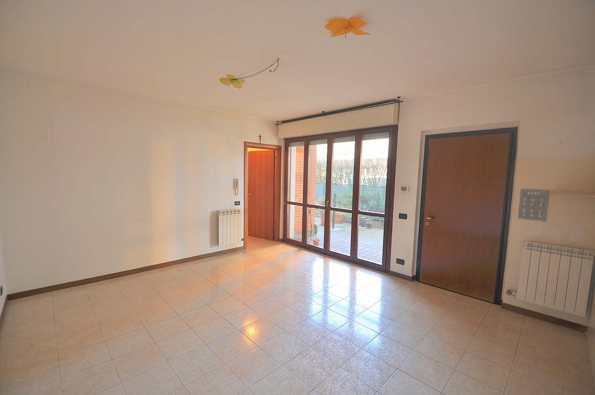 Foto 4 di 8 - Appartamento in vendita a Castano Primo