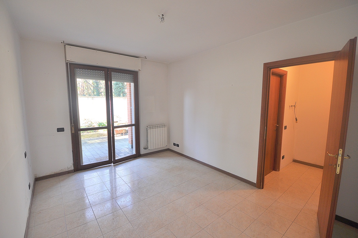 Foto 7 di 8 - Appartamento in vendita a Castano Primo