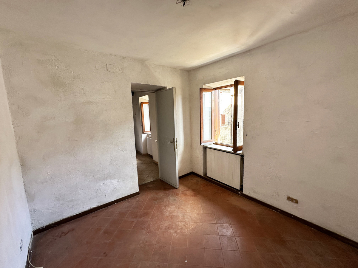 Foto 3 di 7 - Appartamento in vendita a Sutri
