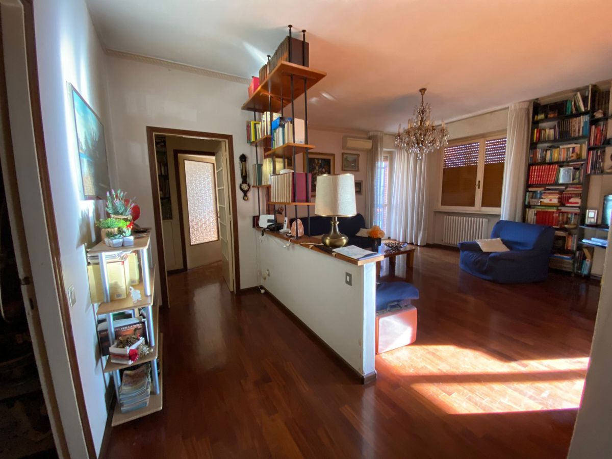 Foto 4 di 26 - Appartamento in vendita a Corciano