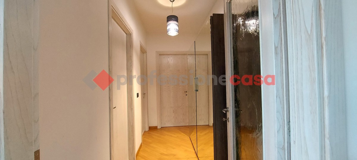 Foto 5 di 19 - Appartamento in vendita a Siena