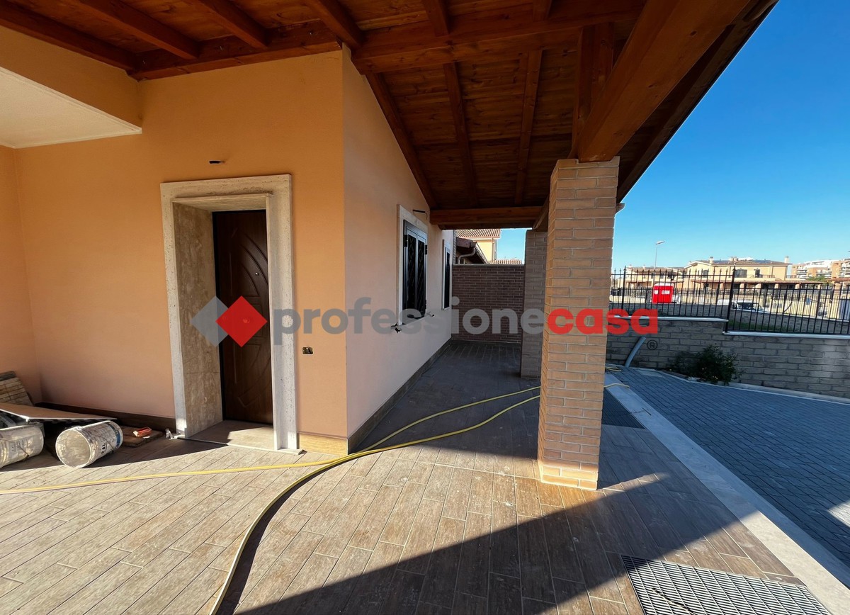 Foto 13 di 49 - Villa in vendita a Pomezia