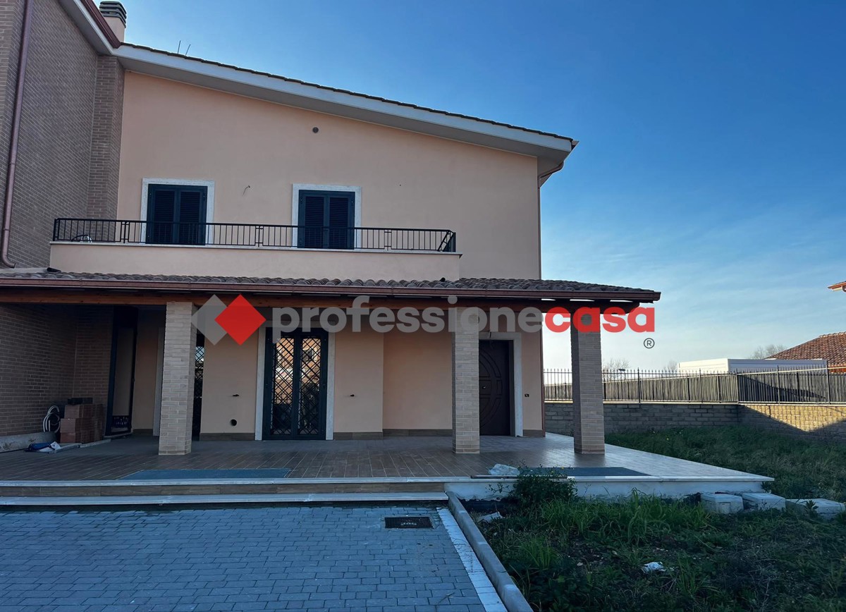 Foto 9 di 49 - Villa in vendita a Pomezia