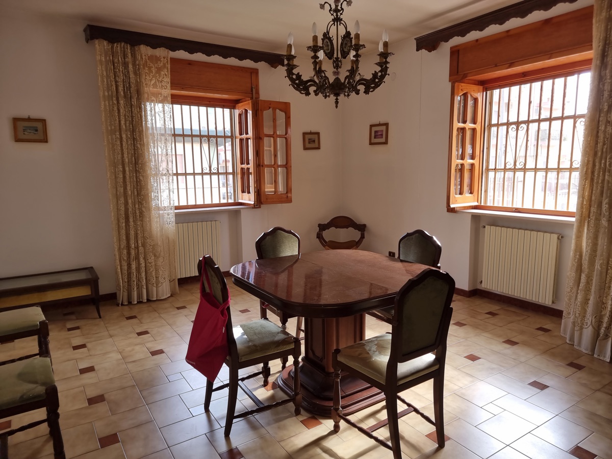 Foto 5 di 24 - Villa in vendita a Taranto