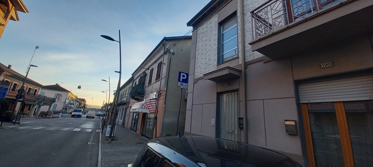 Foto 19 di 27 - Palazzo o stabile in vendita a Grinzane Cavour