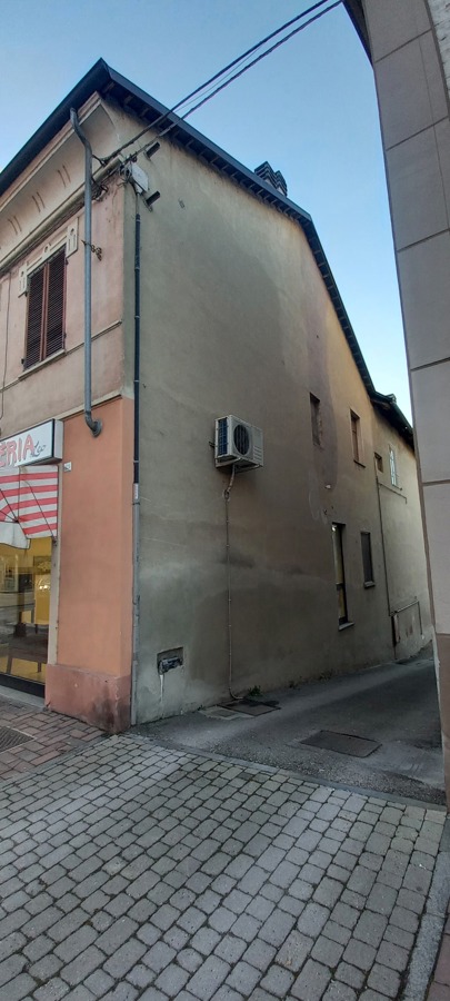 Foto 20 di 27 - Palazzo o stabile in vendita a Grinzane Cavour