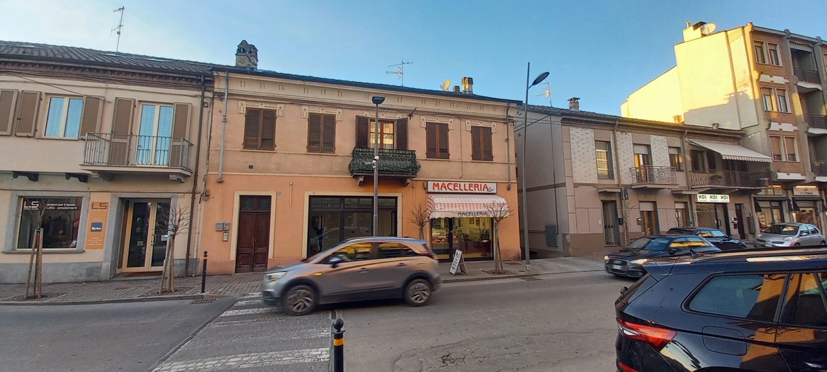 Palazzo in vendita a Grinzane Cavour (CN)