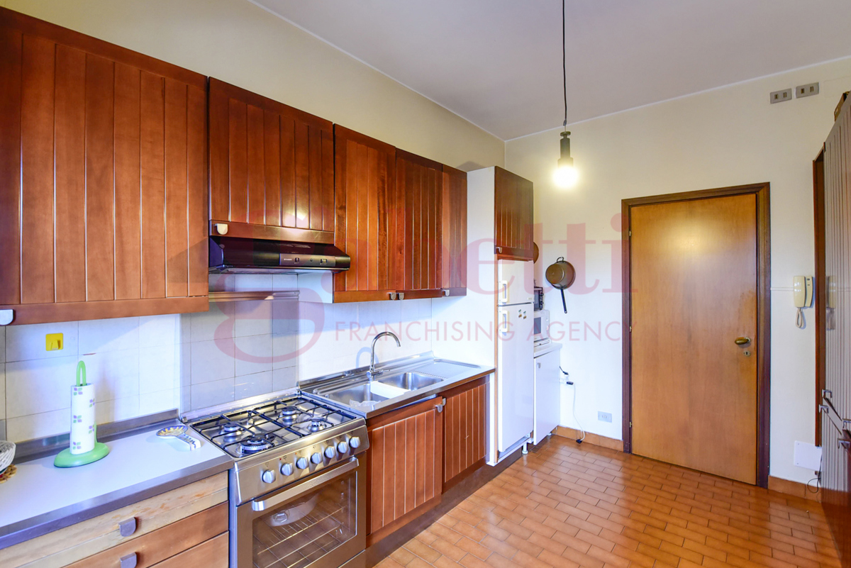 Foto 12 di 24 - Appartamento in vendita a Mariano Comense