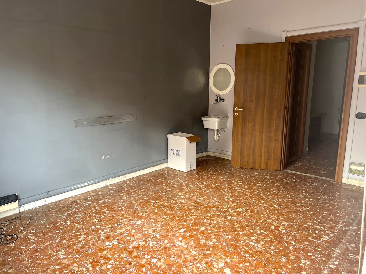 Foto 6 di 14 - Appartamento in vendita a Roma