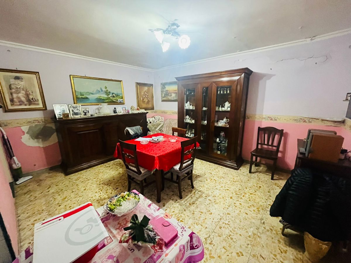 Foto 6 di 11 - Appartamento in vendita a Napoli