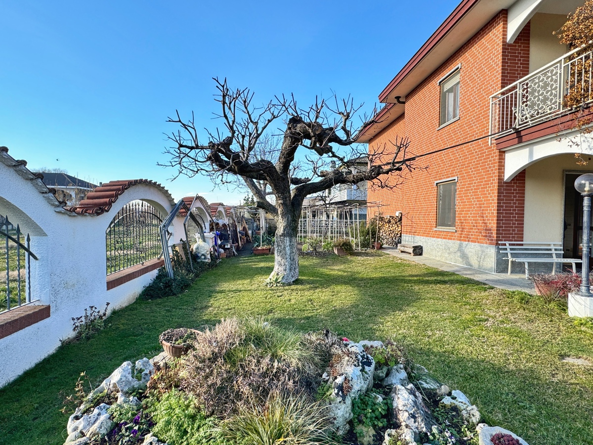 Foto 7 di 54 - Villa a schiera in vendita a Poirino
