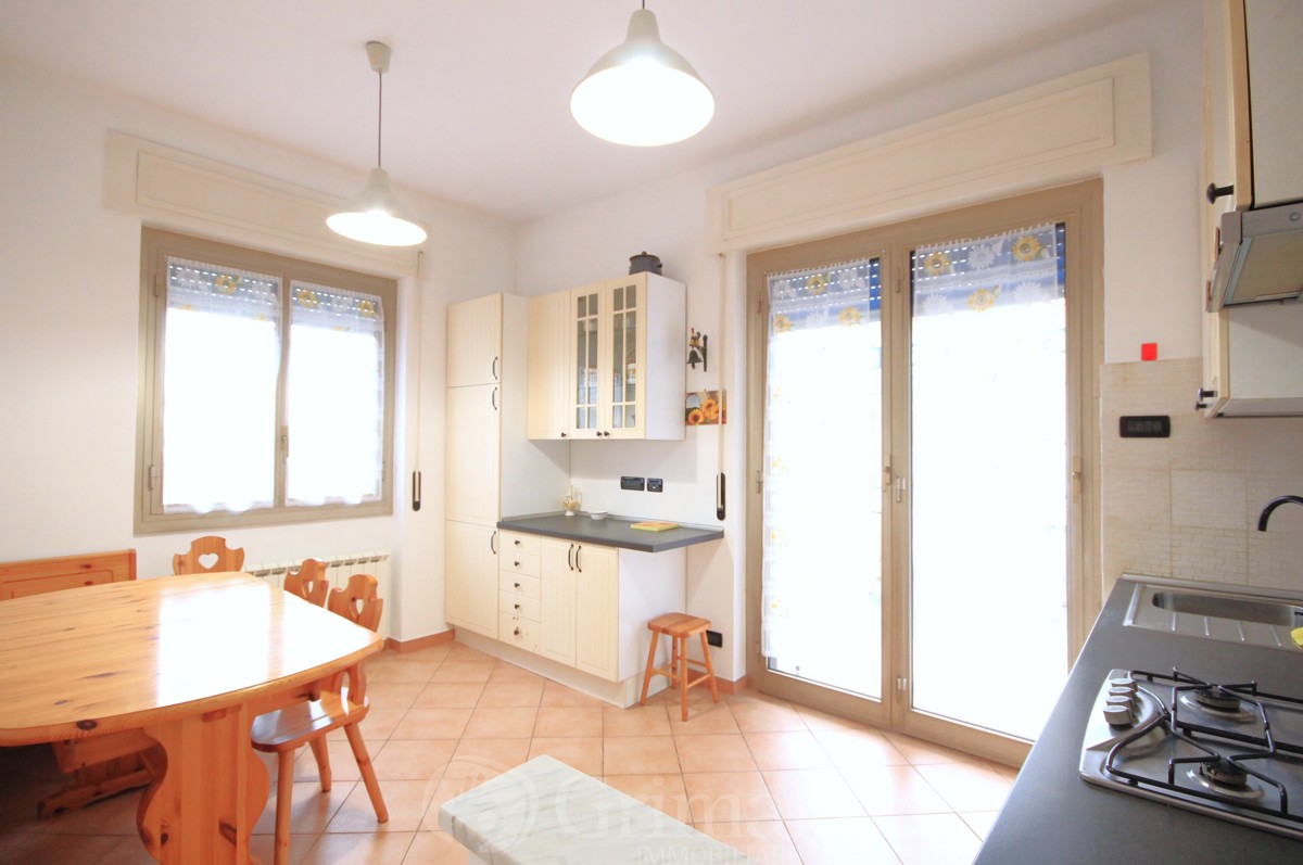 Foto 12 di 16 - Appartamento in vendita a Genova
