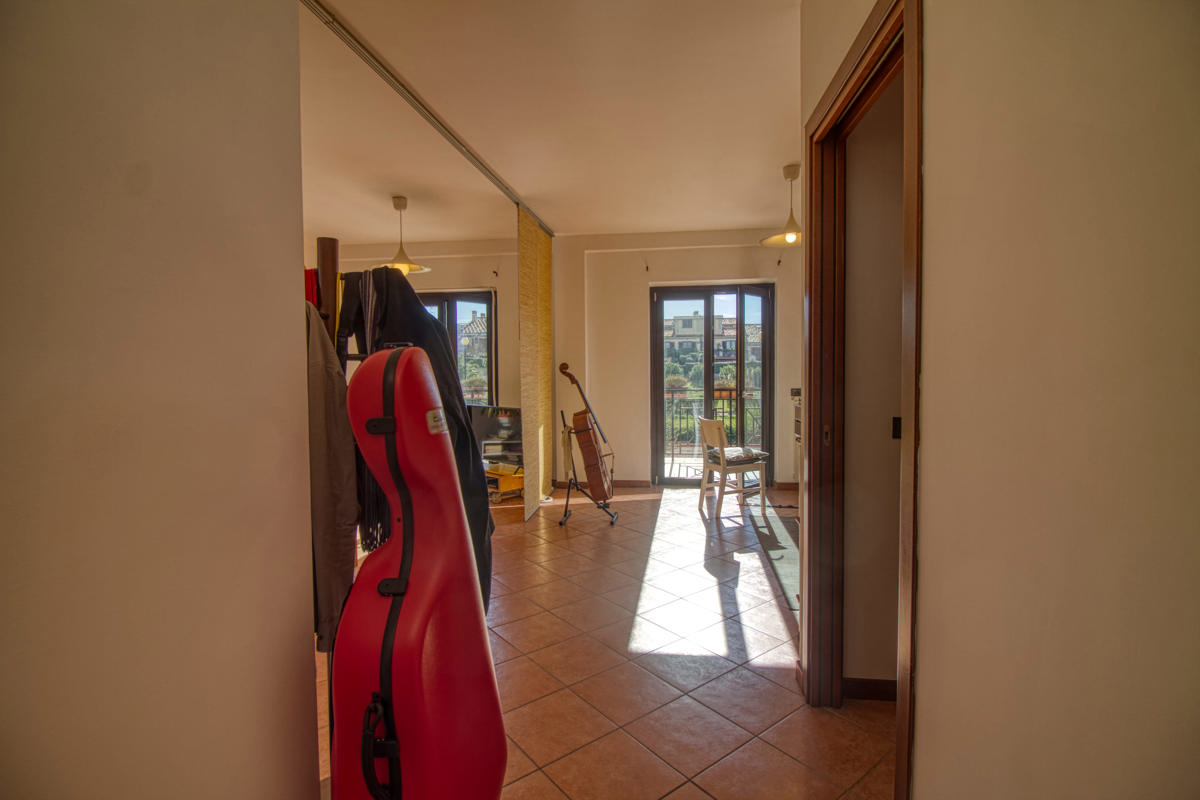Foto 2 di 20 - Appartamento in vendita a Guidonia Montecelio
