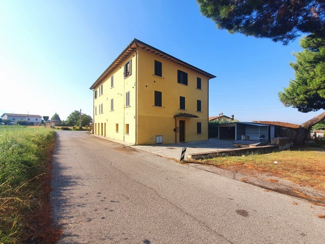 Foto 2 di 19 - Appartamento in vendita a Assisi