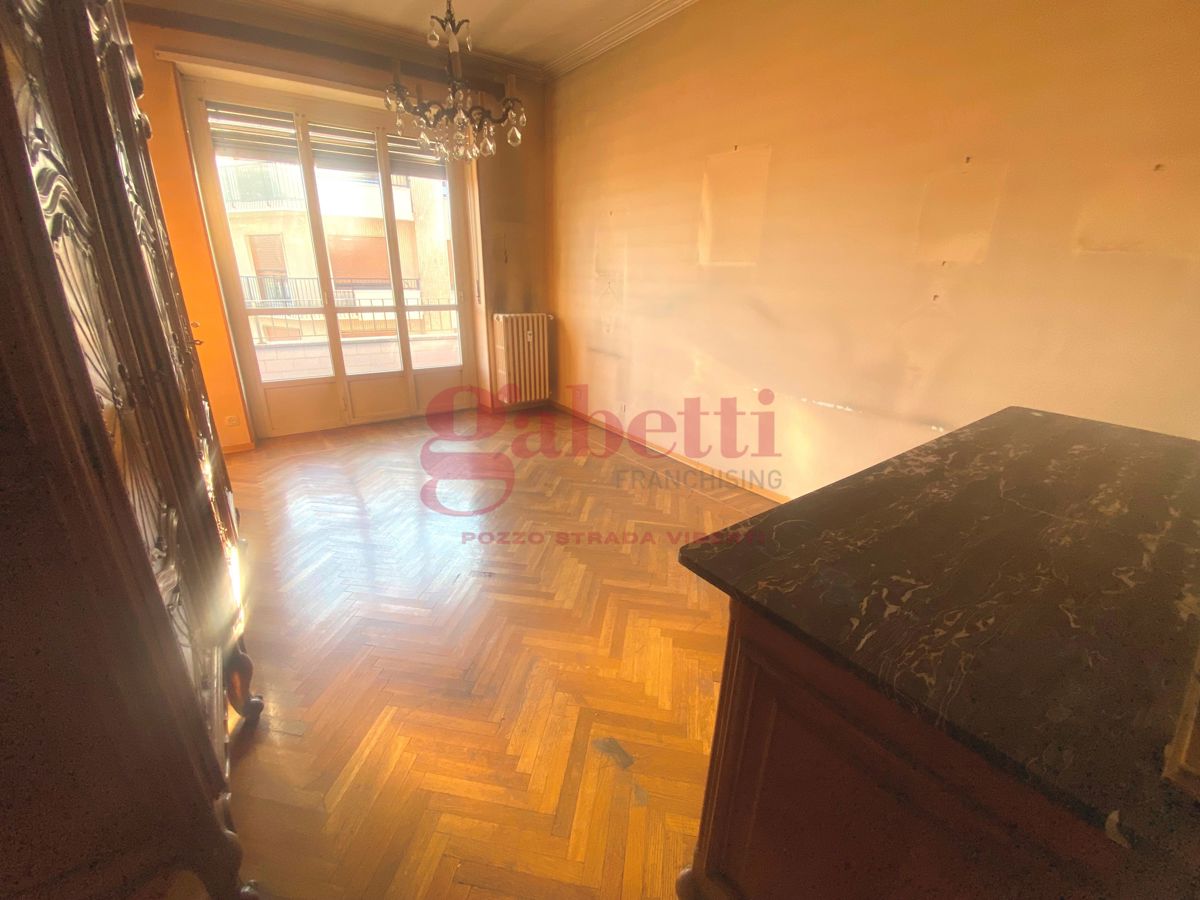 Foto 13 di 27 - Appartamento in vendita a Torino