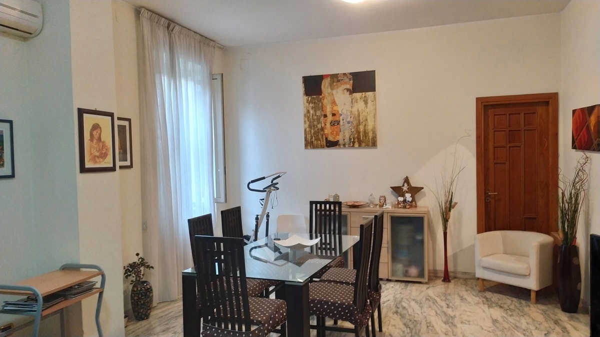 Foto 22 di 23 - Appartamento in vendita a Messina