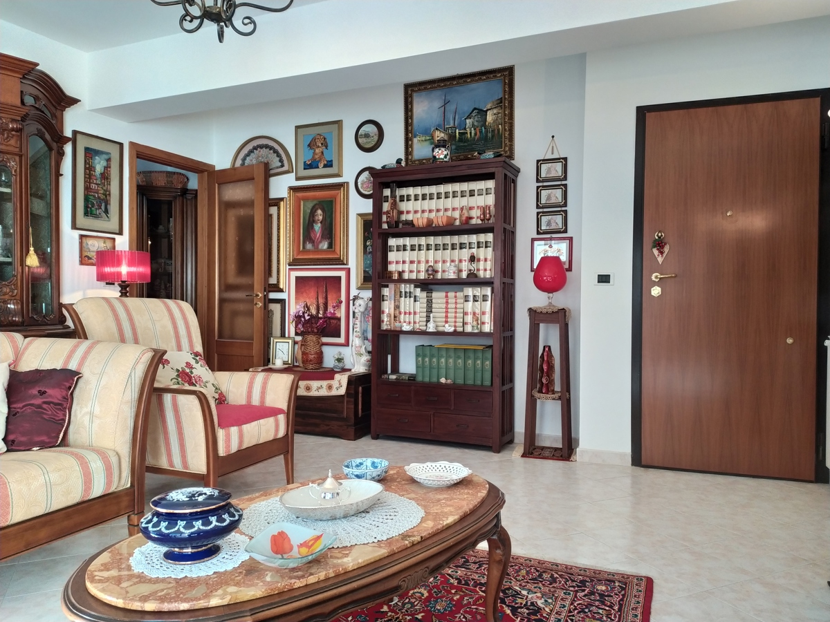 Foto 26 di 36 - Appartamento in vendita a Messina