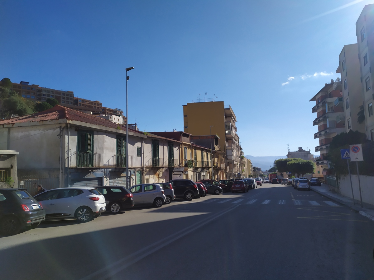 Foto 33 di 36 - Appartamento in vendita a Messina