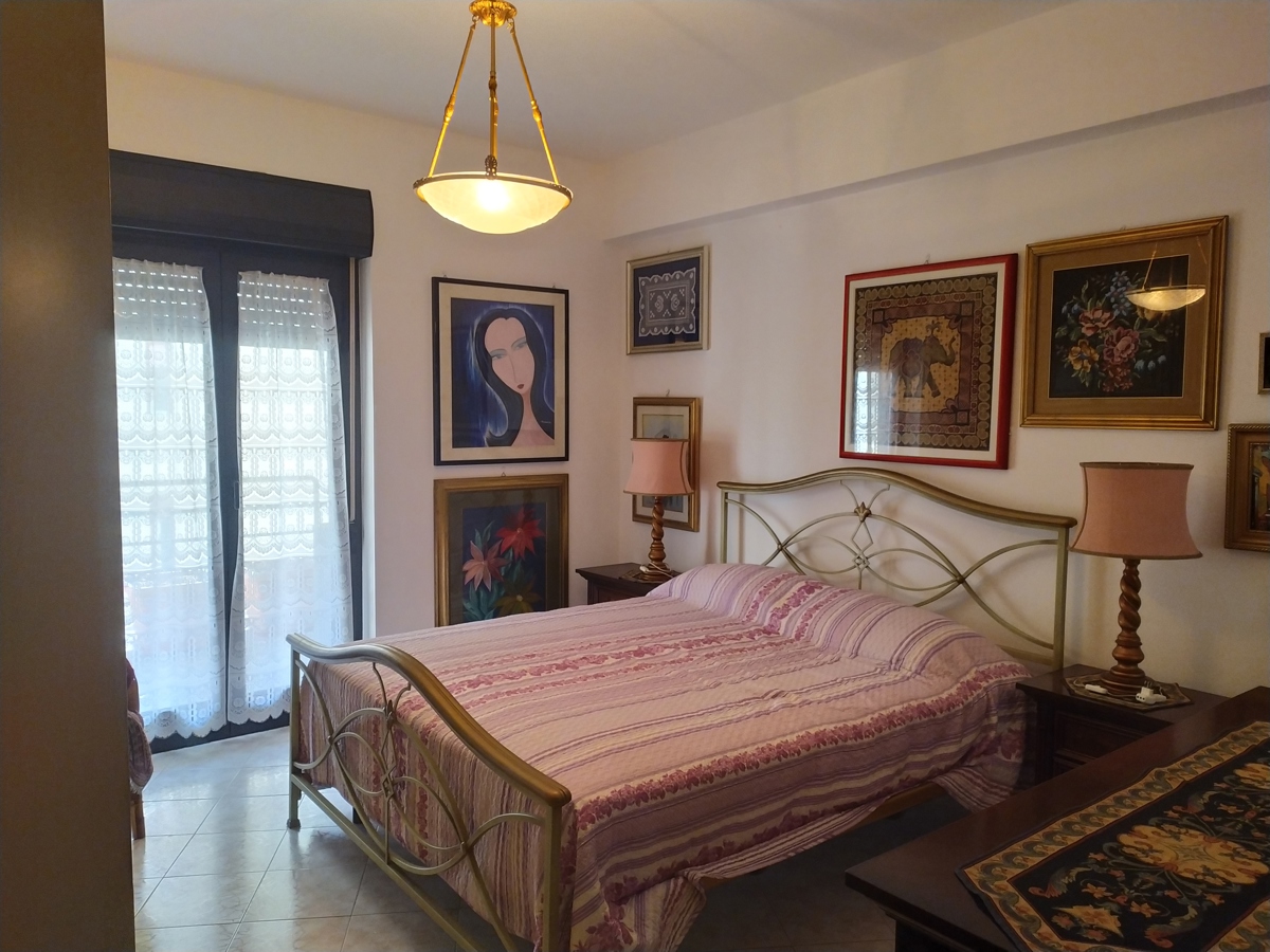 Foto 11 di 36 - Appartamento in vendita a Messina