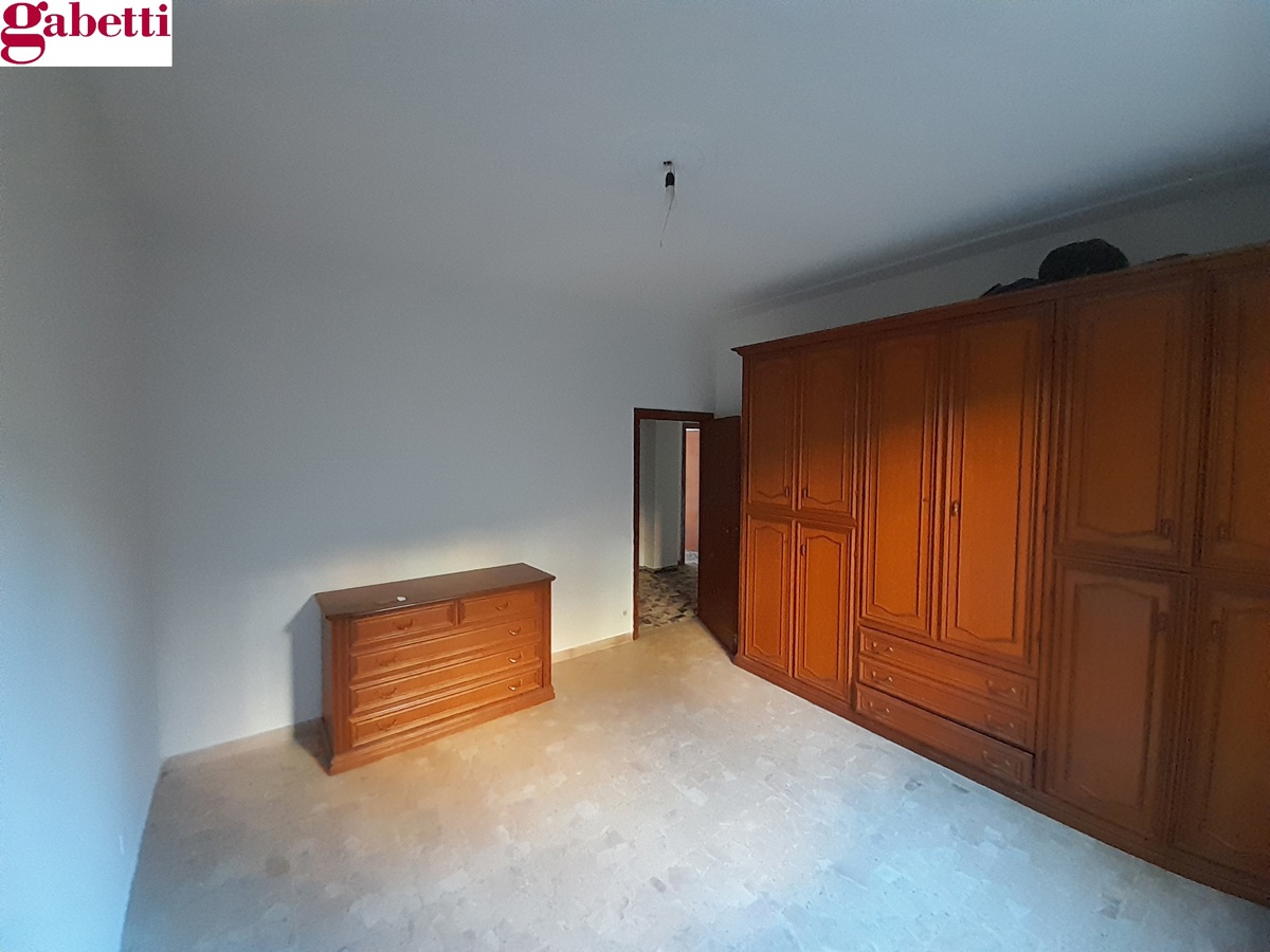 Foto 11 di 23 - Appartamento in vendita a Poggibonsi