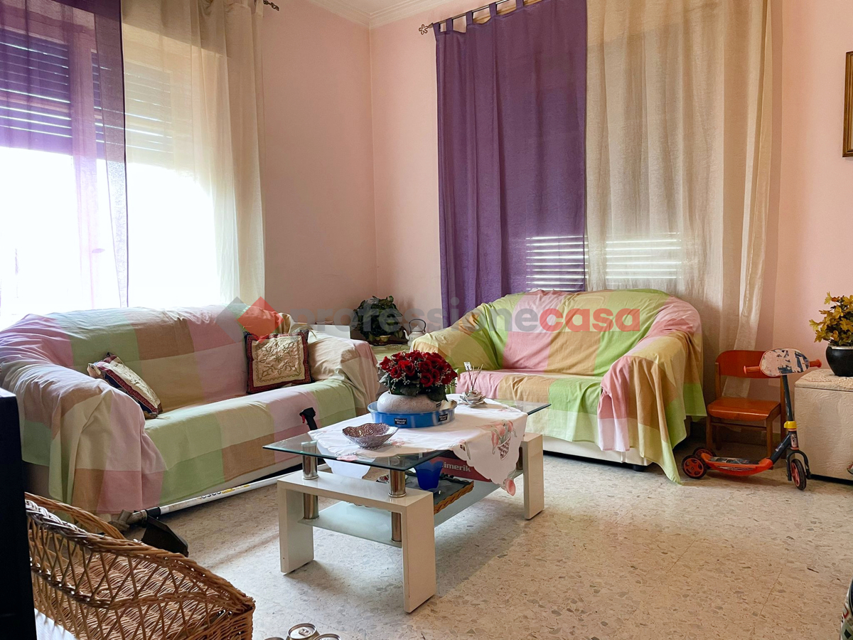 Foto 3 di 12 - Appartamento in vendita a Catania