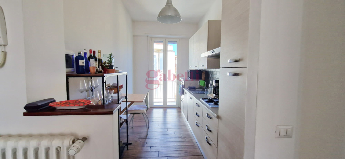 Foto 10 di 19 - Appartamento in vendita a Firenze