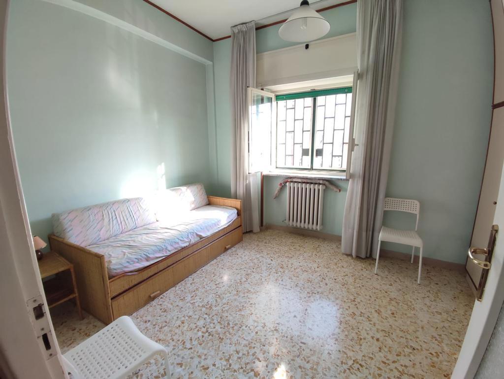Foto 13 di 24 - Appartamento in vendita a Napoli