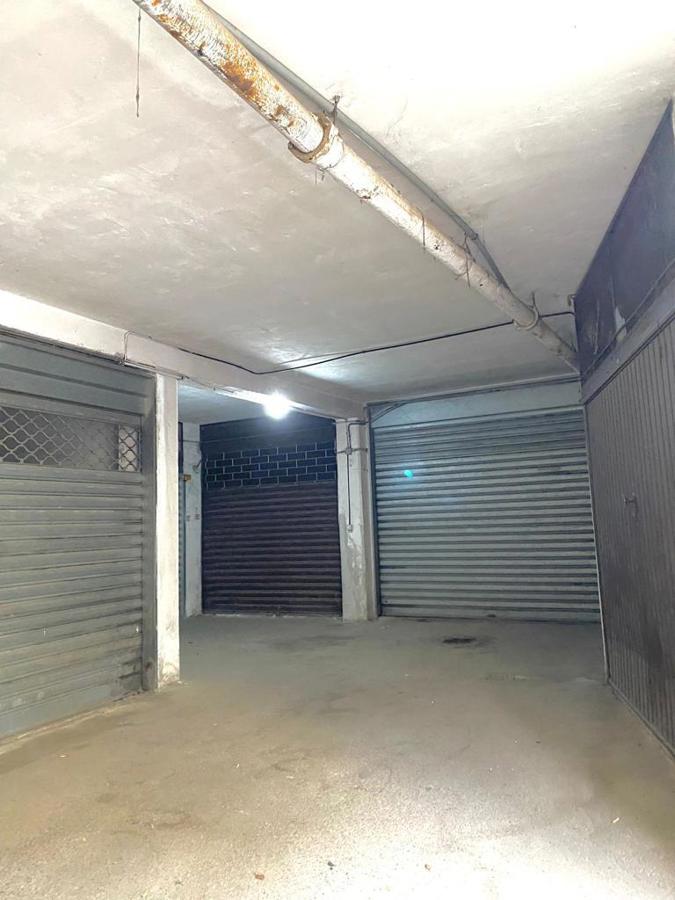 Foto 2 di 4 - Garage in vendita a Battipaglia