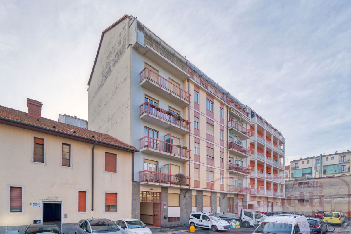 Vendita Bilocale Appartamento Torino via salbertrand, 83/9 470848