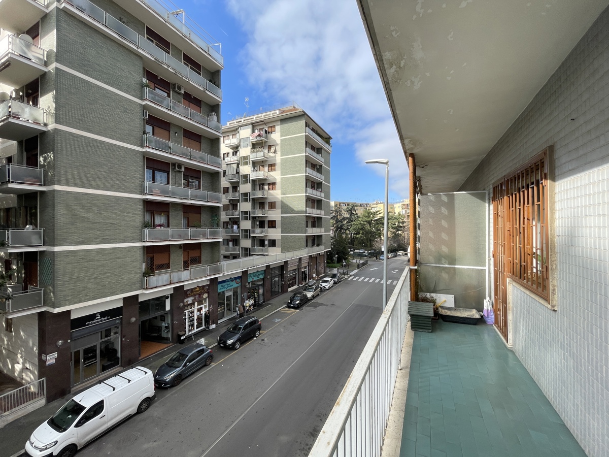 Foto 21 di 35 - Appartamento in vendita a Roma