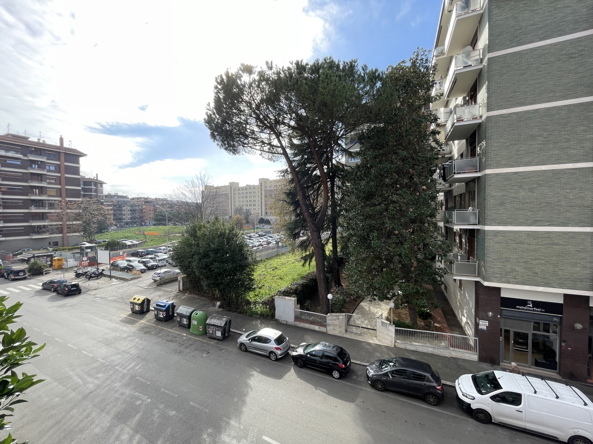 Foto 24 di 35 - Appartamento in vendita a Roma