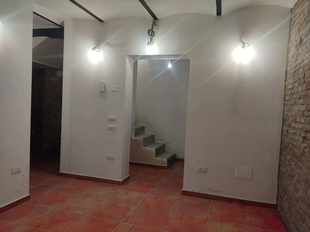 Foto 9 di 16 - Appartamento in vendita a Faenza