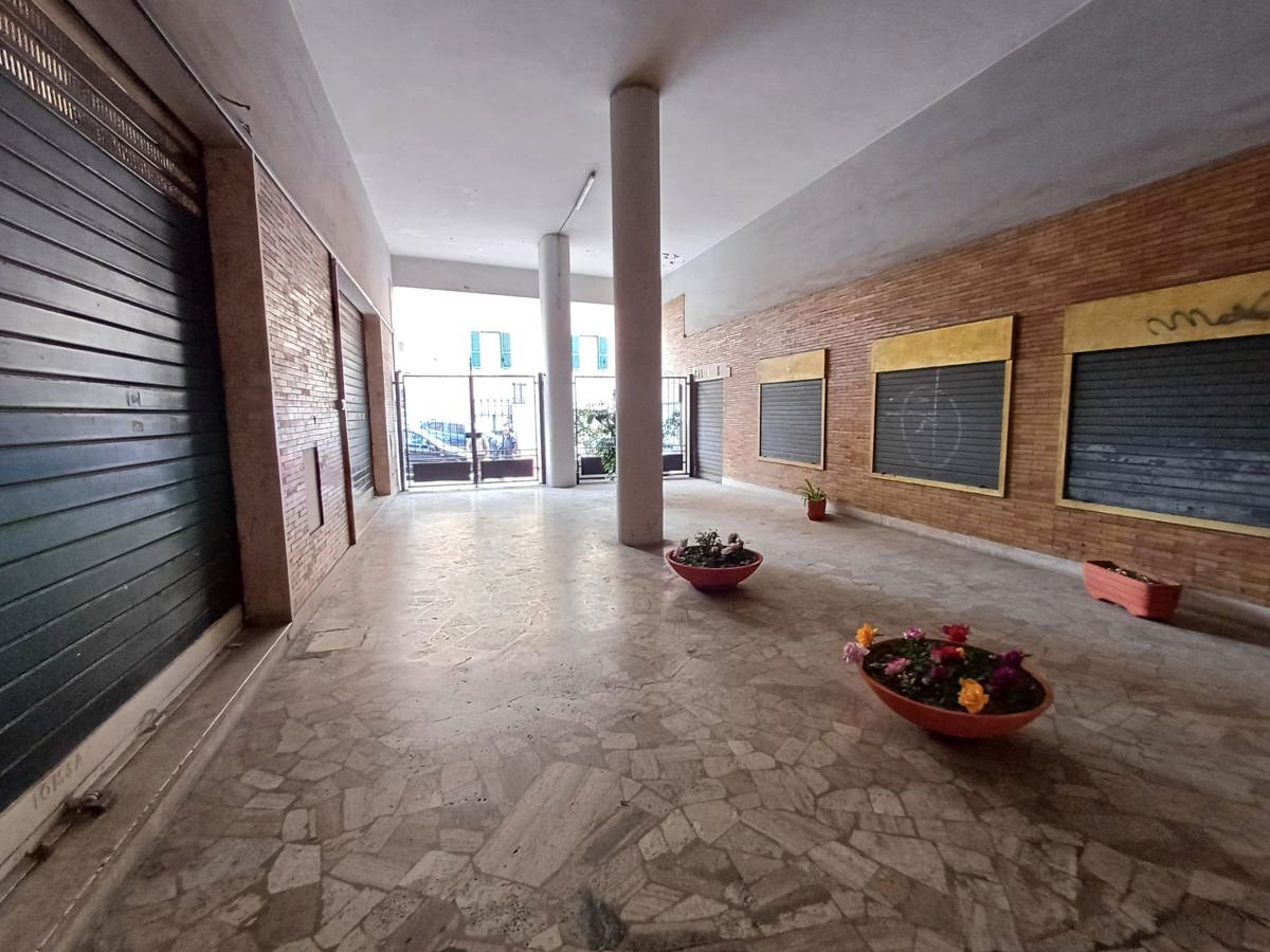 Foto 4 di 31 - Appartamento in vendita a Roma
