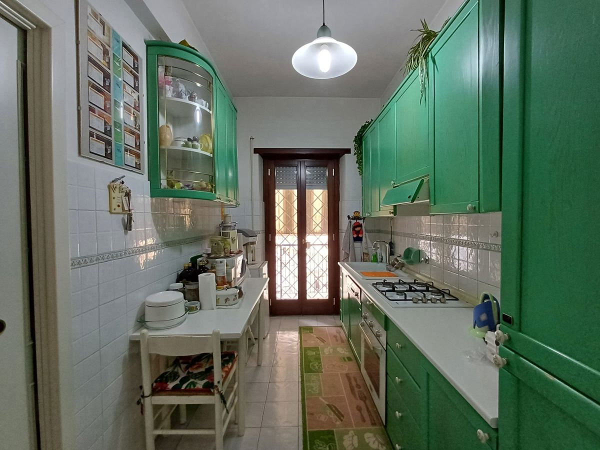 Foto 10 di 31 - Appartamento in vendita a Roma