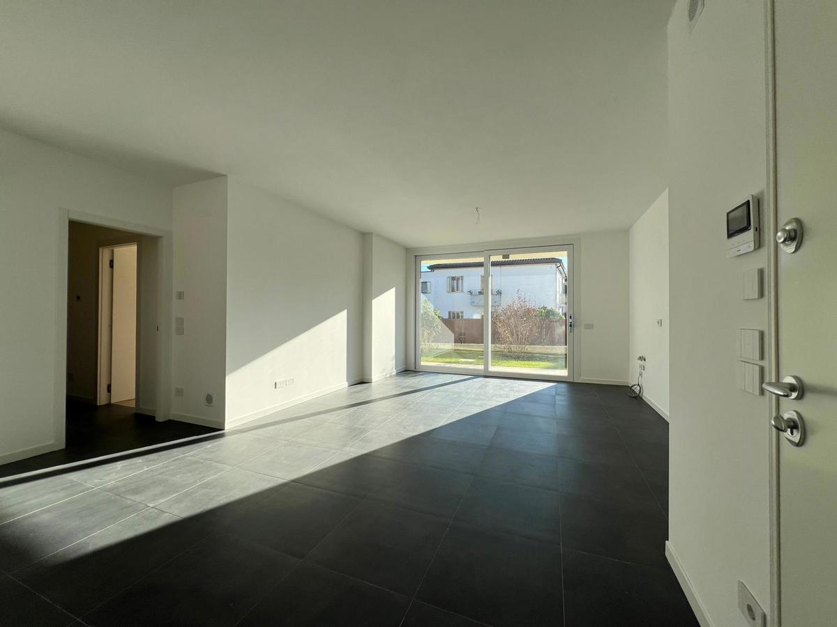 Foto 1 di 14 - Appartamento in vendita a Padova