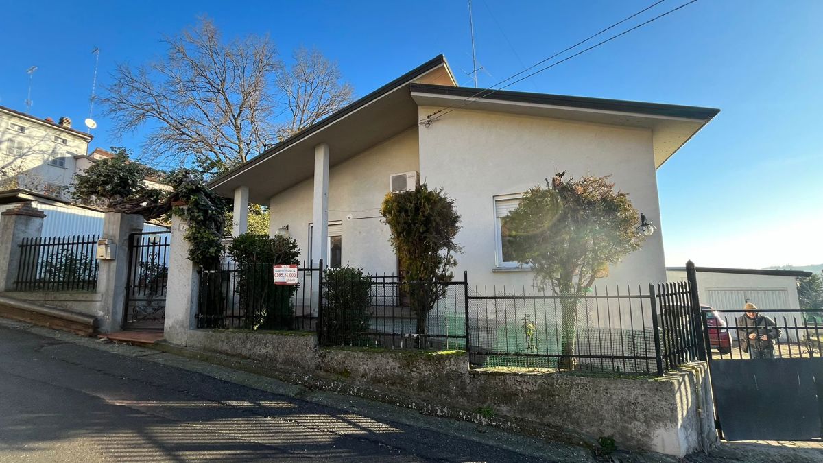 Foto 14 di 15 - Villa in vendita a Rovescala