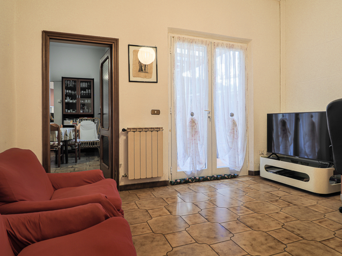 Foto 11 di 19 - Casa indipendente in vendita a La Spezia
