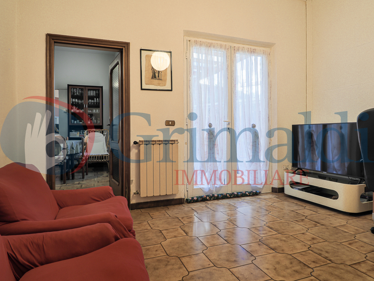 Foto 11 di 19 - Casa indipendente in vendita a La Spezia