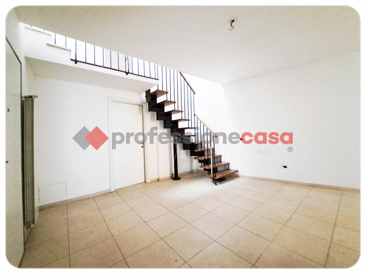 Foto 7 di 25 - Appartamento in vendita a Livorno