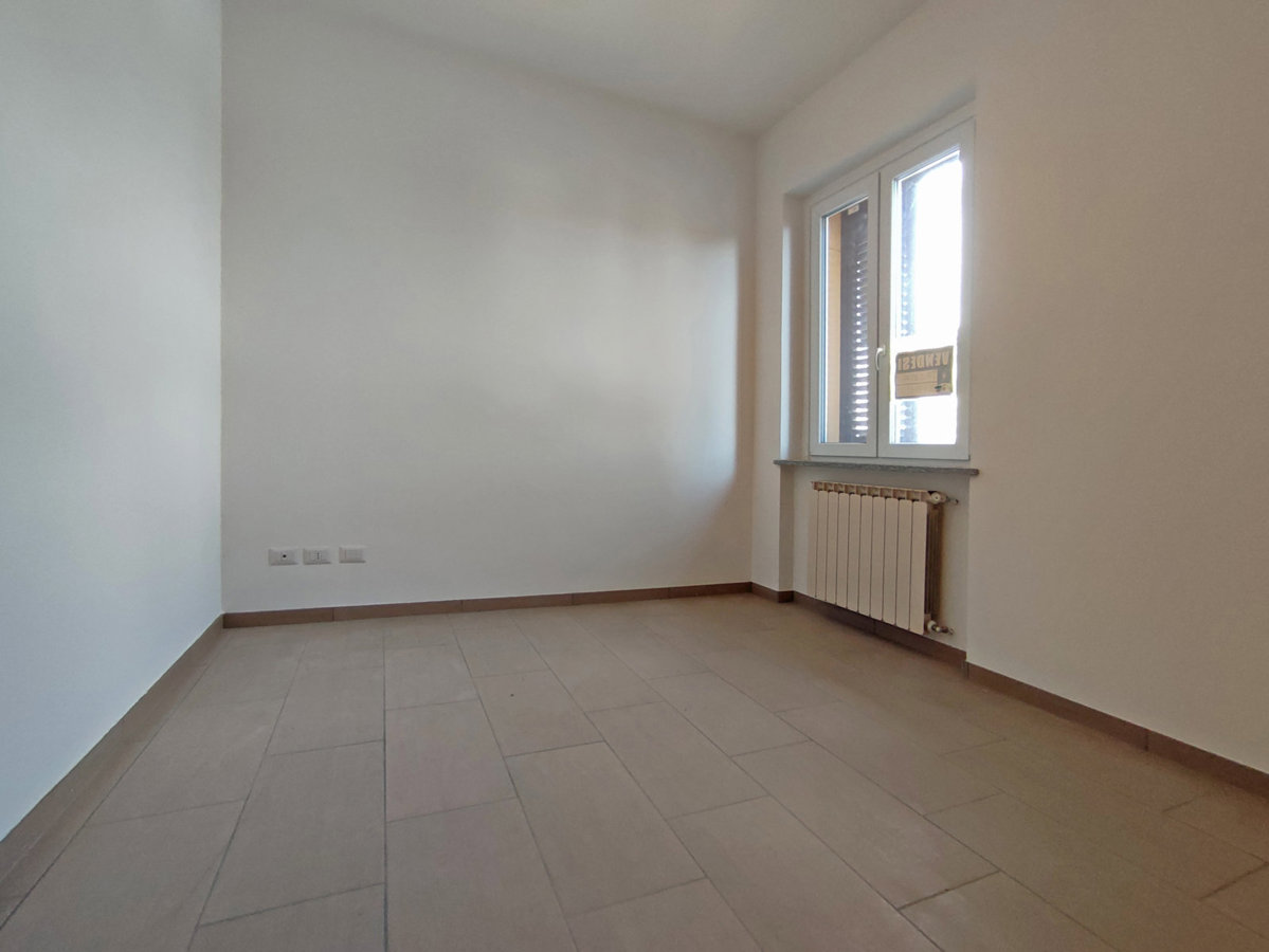 Foto 6 di 14 - Appartamento in vendita a Castelletto Sopra Ticino