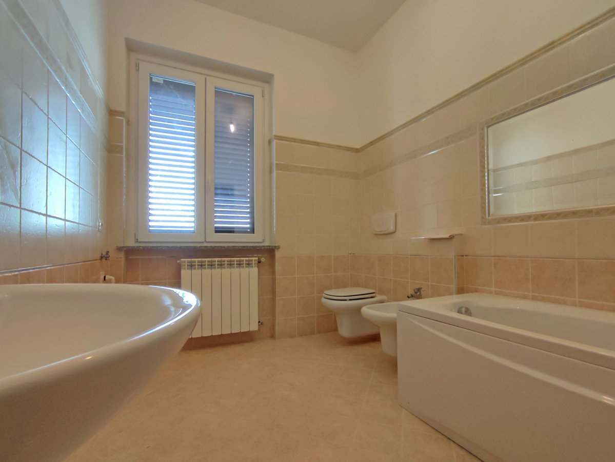 Foto 4 di 14 - Appartamento in vendita a Castelletto Sopra Ticino