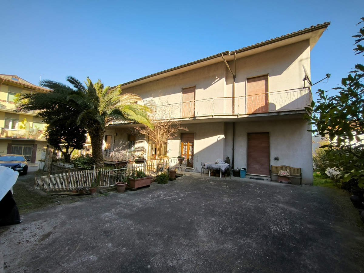 Foto 14 di 16 - Appartamento in vendita a Corchiano