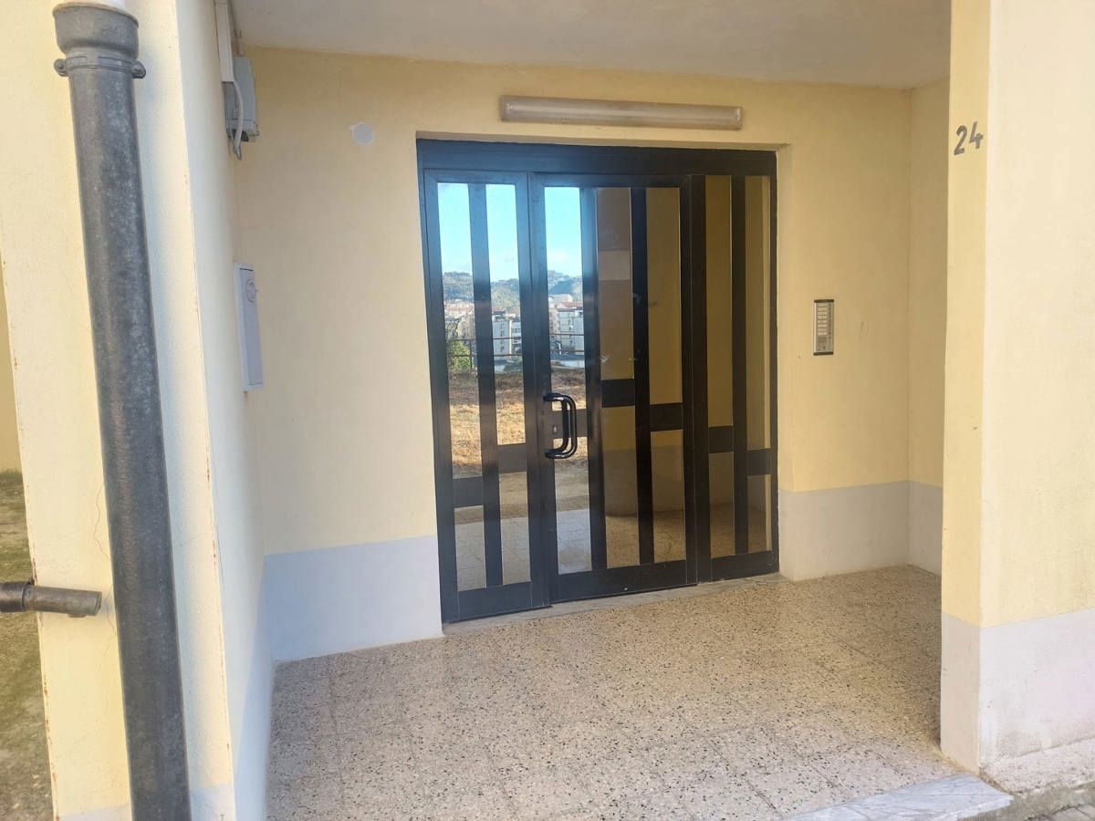 Foto 7 di 17 - Appartamento in vendita a Catanzaro